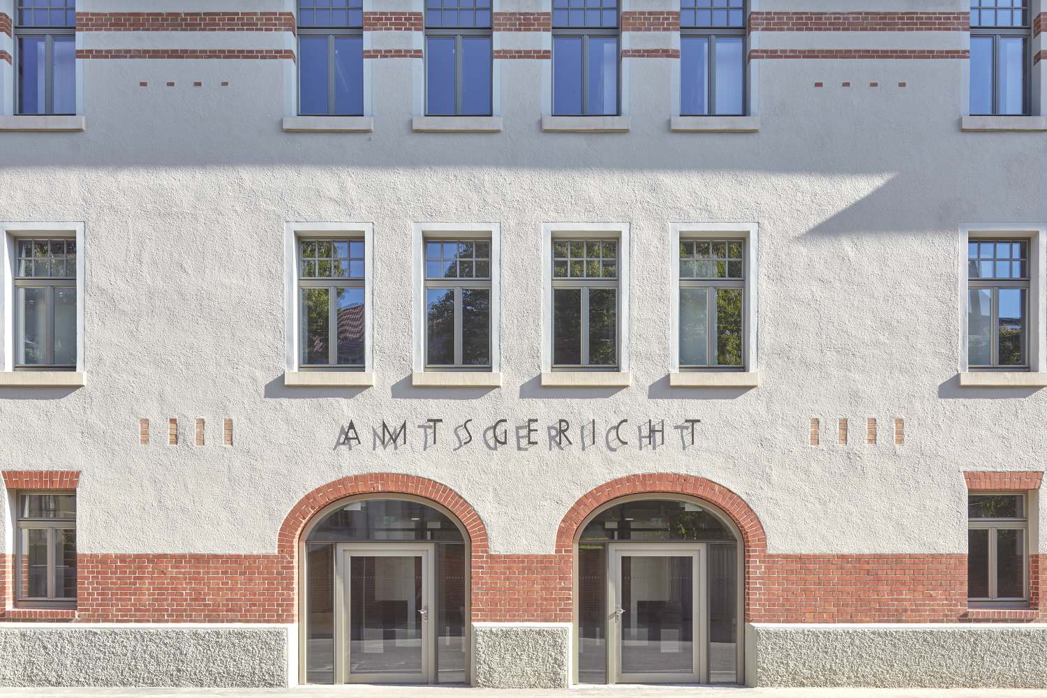 Auszeichnung »Beispielhaftes Bauen« Landkreis Tübingen 2017-2025 der Architektenkammer Baden-Württemberg für die denkmalpflegerische Sanierung und den Umbau des Amts-, Nachlass- und Betreuungsgerichts (2)