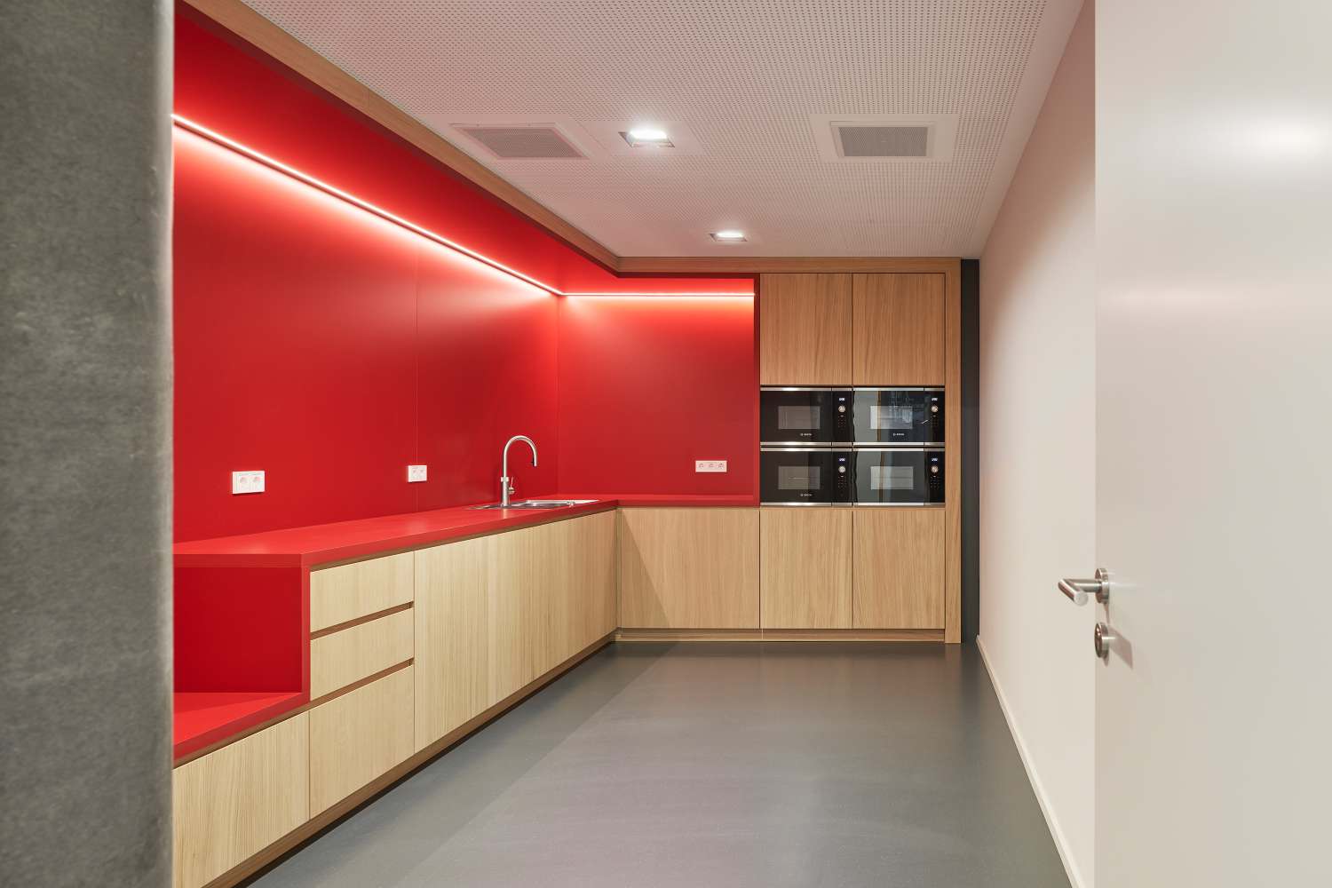 Einweihung unseres neuen Forschungsgebäudes- ein Meilenstein in Architektur und Medizin: Wie wir die Zukunft mitgestalten (5)