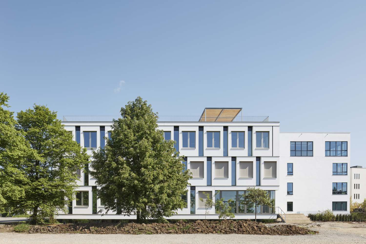 AZ - Architekturzeitung veröffentlicht den Erweiterungsbau im Forschungspark Cyber Valley in  Tübingen (2)
