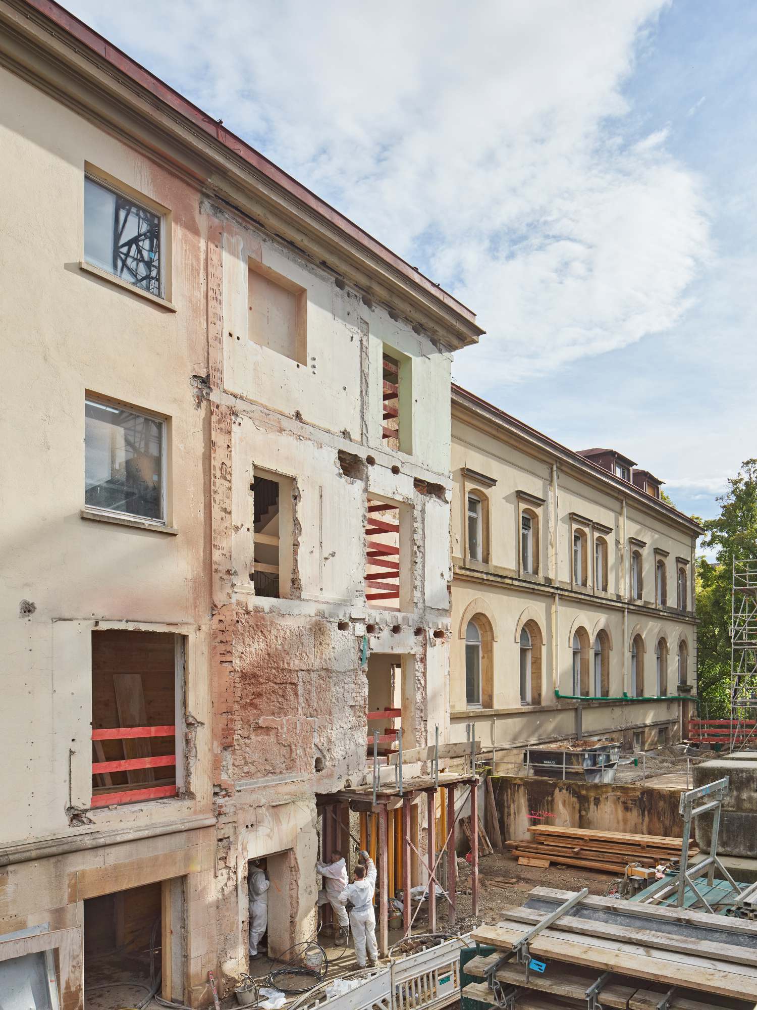 Gute Aussichten für 2026- ein Jahresbeginn mit Aussicht auf die intensive Auseinandersetzung mit dem Thema Umbau- Weiterbau- Umnutzung- Sanierung (8)