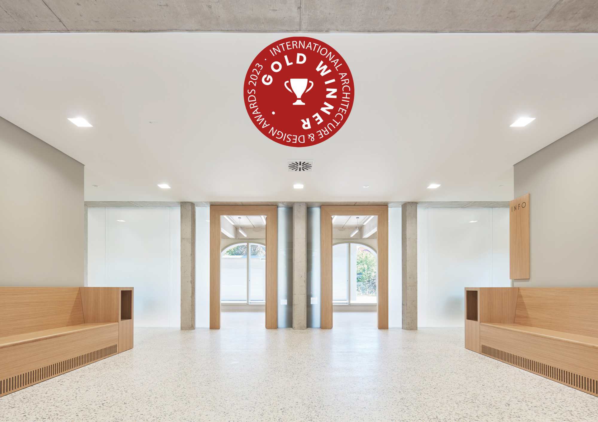 Gold für die denkmalpflegerische Sanierung und Umbau des Amtsgerichts Tübingen beim International Architecture & Design Awards 2023 ({project_images:field_row_count})
