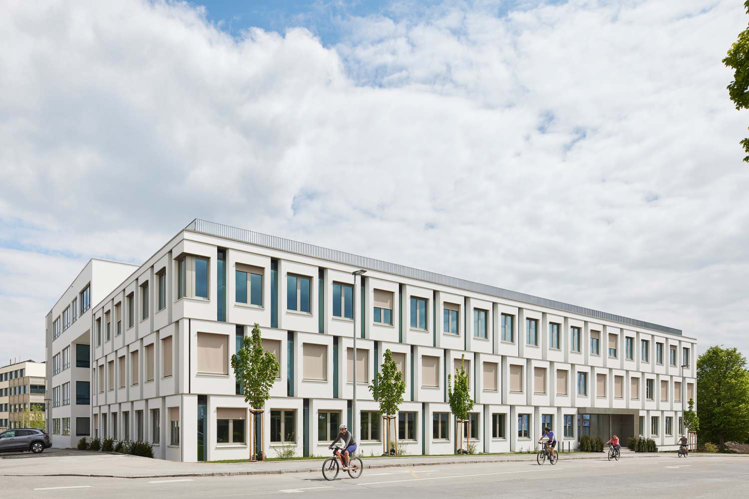 Das neue Labor- und Bürogebäude wird für den Design Educates Awards 2024 nominiert (7)