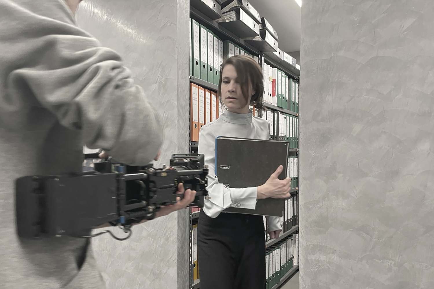 Unser Büro wird zur Bühne: Schauspieler des Tübinger Zimmertheaters verwandeln Alltagsroutine in einen Zauber (5)