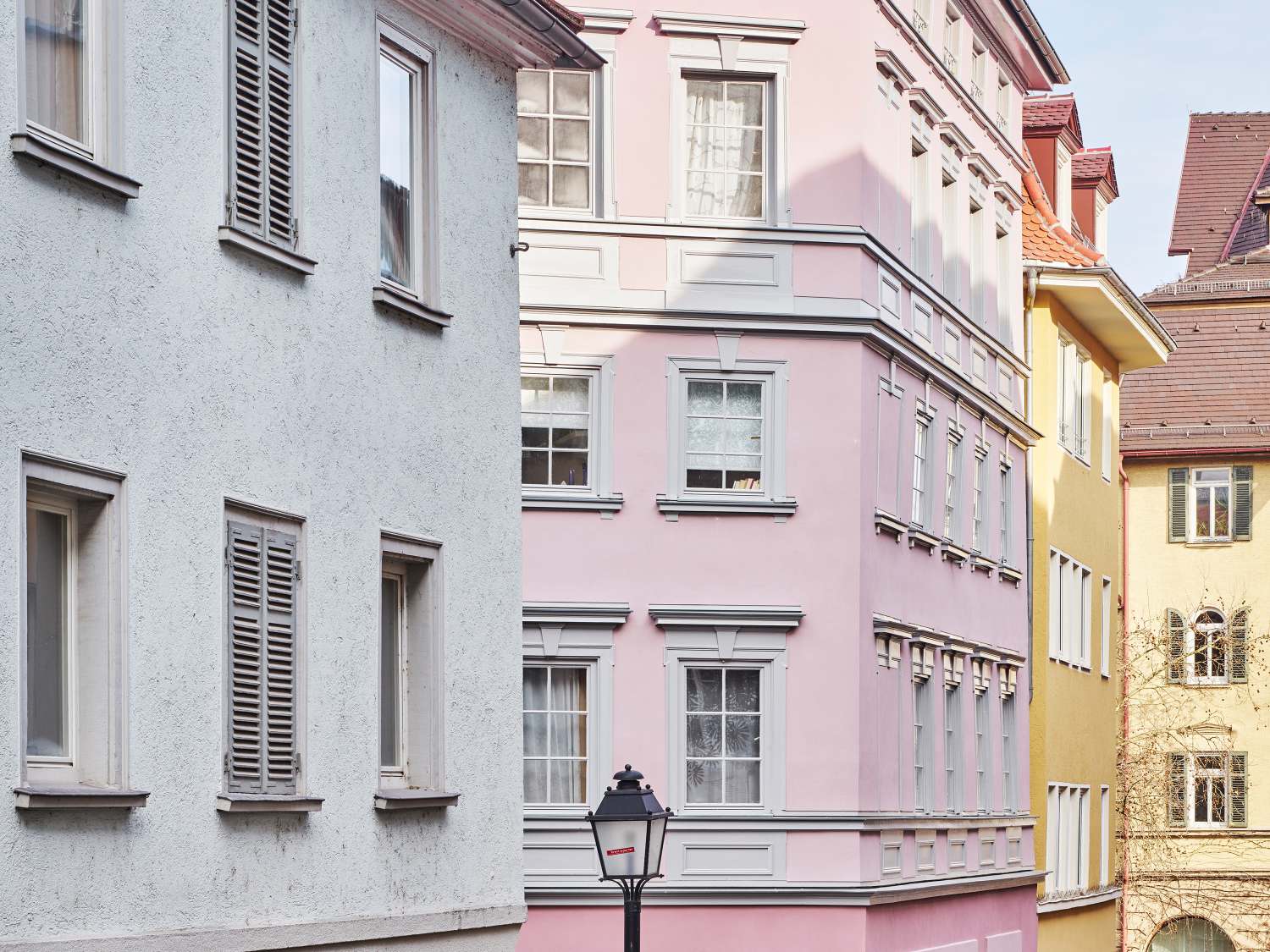 Ein Denkmalprojekt, das lebt: Die “Rosa Ecke” von der Sanierung zur Kreativstätte (1)