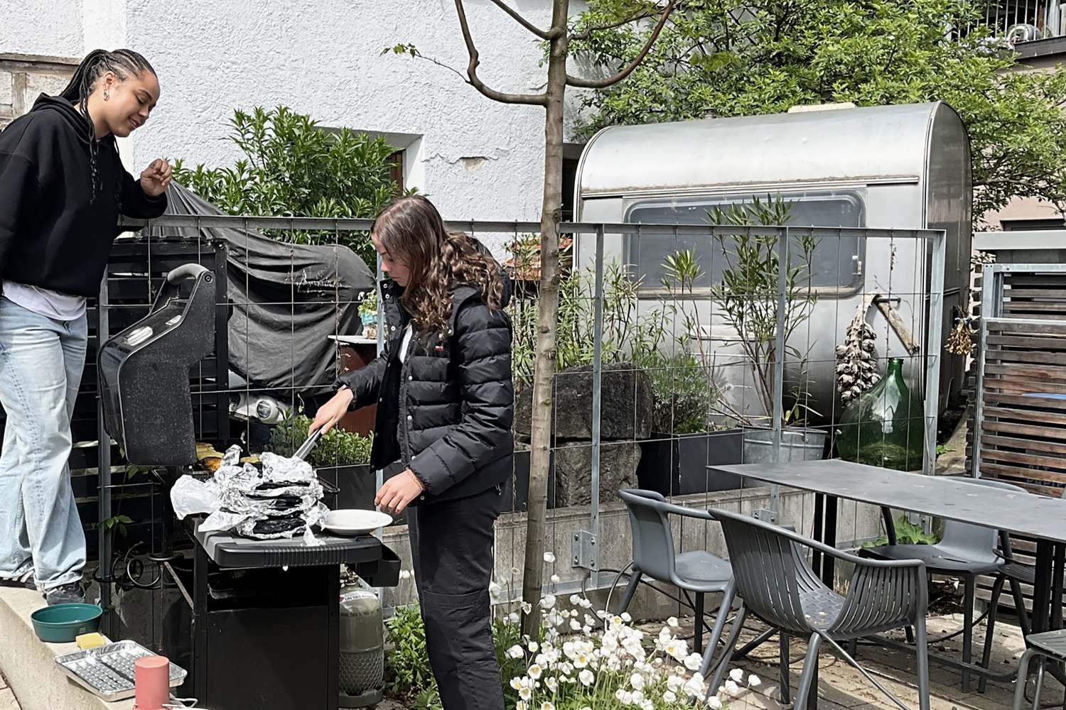 Wintergrillen im Frühling – unser Büro- Burger- Bash (2)