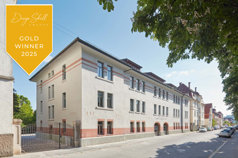 »Design Skill Awards 2025 Gold Winner« in der Kategorie »Best Educational & Institutional Architecture« für die denkmalpflegerische Sanierung und den Umbau des Amts-, Nachlass- und Betreuungsgerichts  (1)