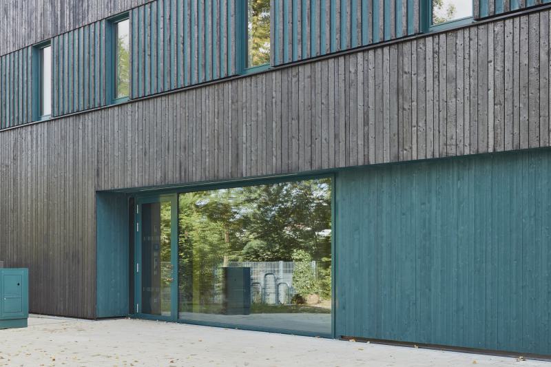 Veröffentlichung unseres Projektes Kindertagesstätte Sofie Haug auf der Fachwebsite &nbsp; ›Imformationsdienst Holz‹ (2)
