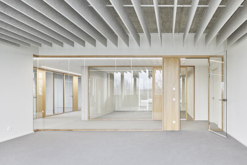 Erweiterungsbau für Forschung, Praxen und Labore der Humangenetik gewinnt in der Kategorie ›Mixed-Use Built‹ bei den World Design Awards 2024 (1)