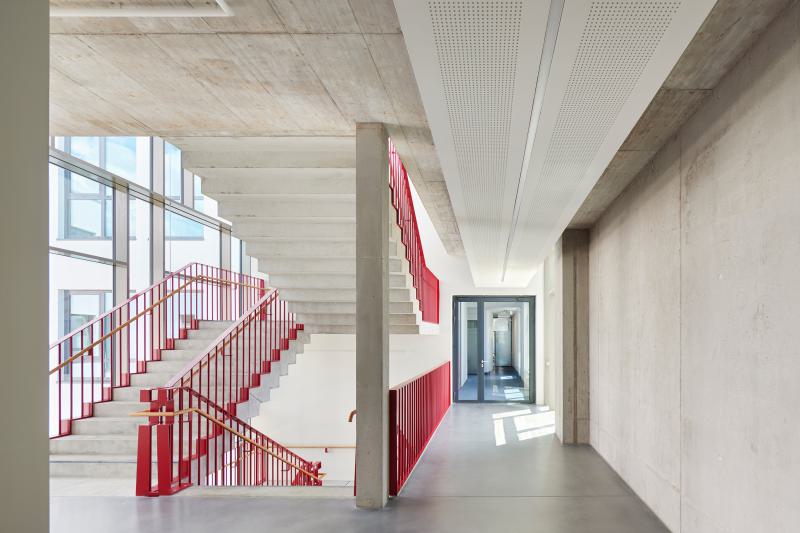 »Silver Winner« beim G+ Award 2025 in der Kategorie »Architecture- Mixed Use Built«&nbsp; für den Erweiterungsbau zur Forschung in der Humangenetik (2)