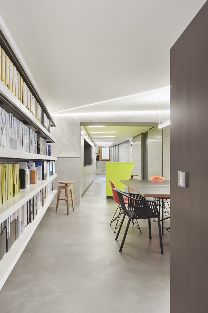 ›Eingebettet in den Schulberg - Integrierende Architektur die in der Verbindung zur Vergangenheit Gegenwart schafft‹  (6)