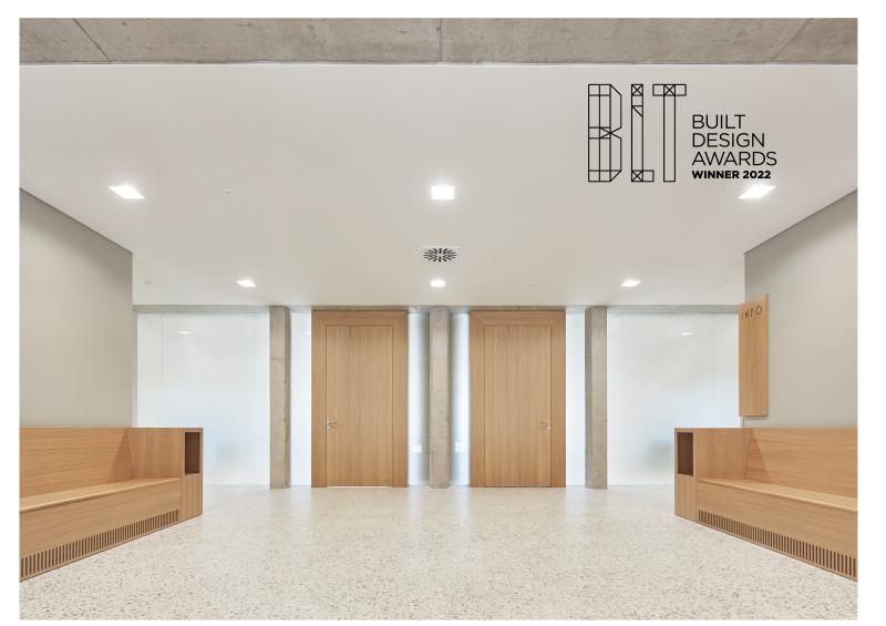 Umbau und denkmalpflegerische Sanierung zum Amtsgericht Tübingen erhält die Auszeichnung  ›Winner‹ des BLT Build Design Awards 2022 (1)