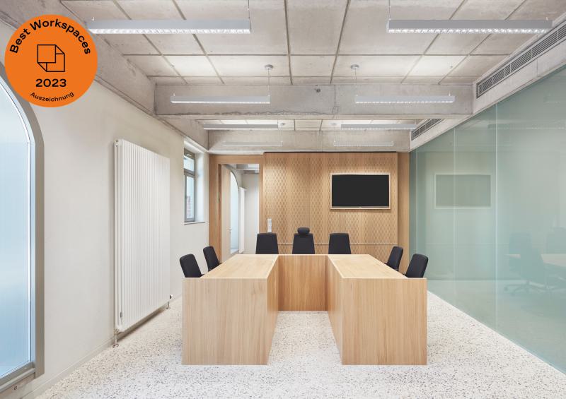 Amtsgericht Tübingen erhält Auszeichnung beim Best Workspaces Award 2023 (1)
