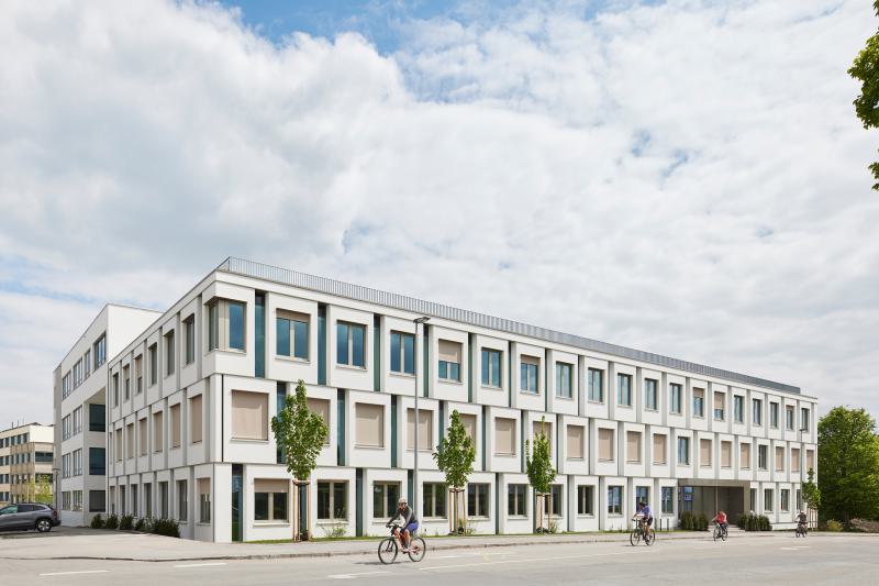 Das neue Labor- und Bürogebäude wird für den Design Educates Awards 2024 nominiert (7)