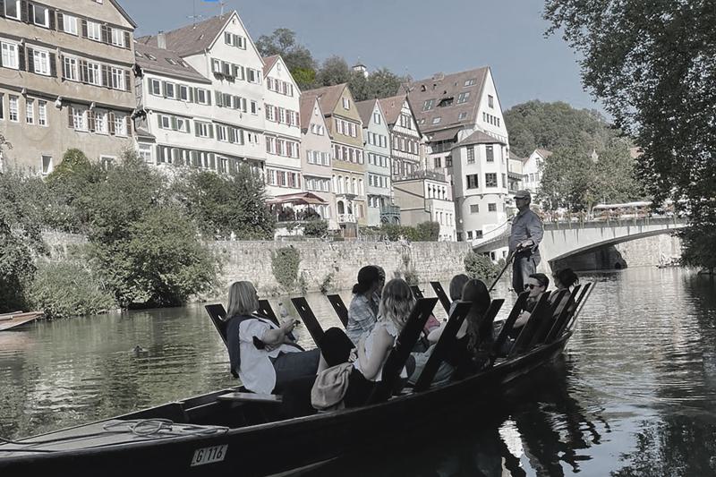 Bürosommerfest mit Stocherkahnfahrt auf dem Neckar (1)
