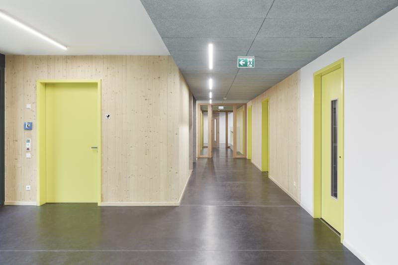 Veröffentlichung unseres Projektes Kindertagesstätte Sofie Haug auf der Fachwebsite &nbsp; ›Imformationsdienst Holz‹ (5)