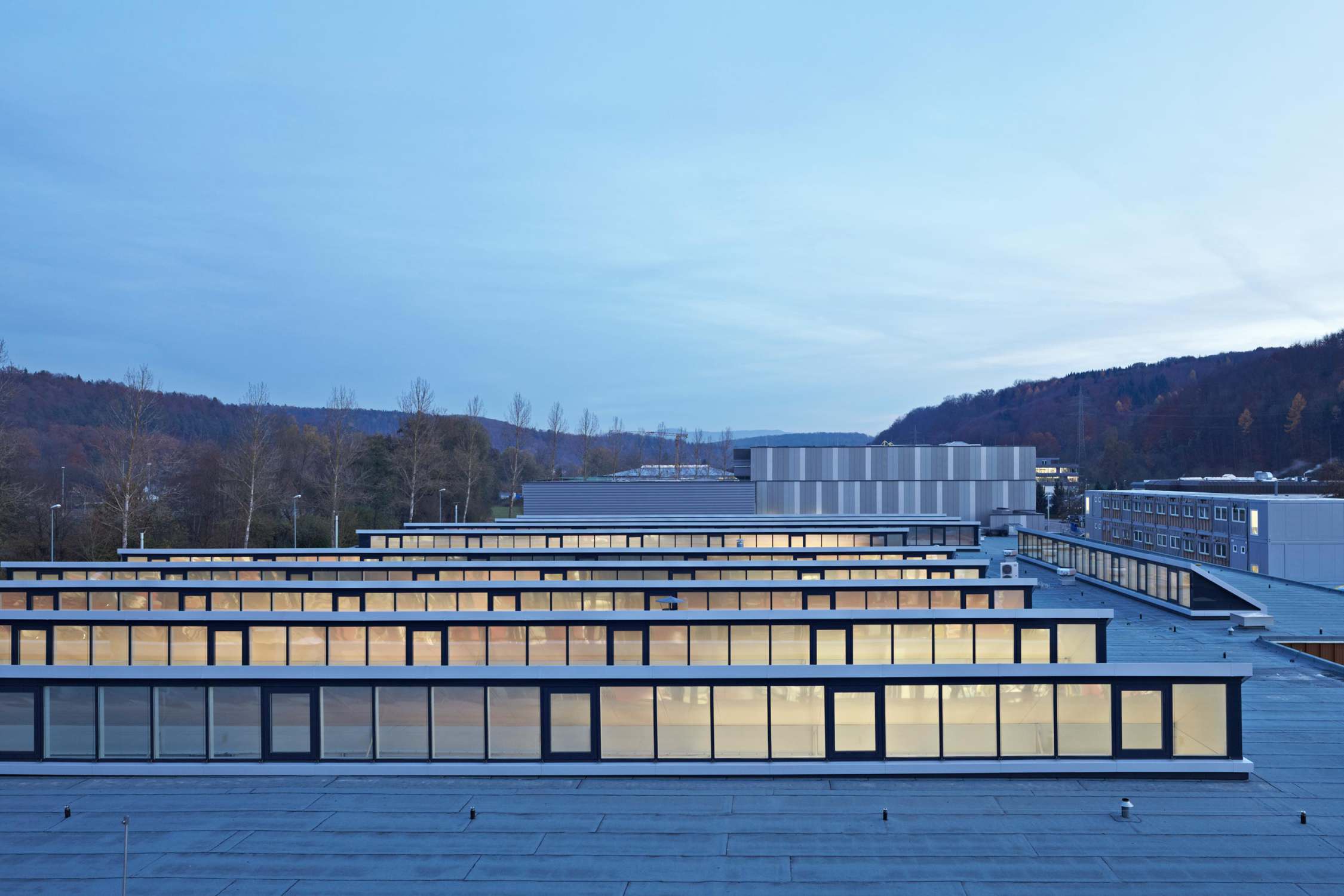 Energetische Dachsanierung Produktionsstätte (8)